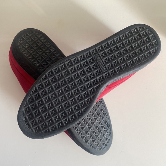 Red Suede Men’s Puma Sneakers - Worn Once Indoors - Picture 5 of 13